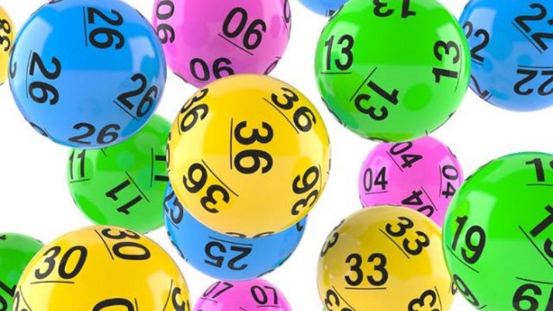 Nằm mơ thấy ăn cơm nhà người khác và những con số may mắn